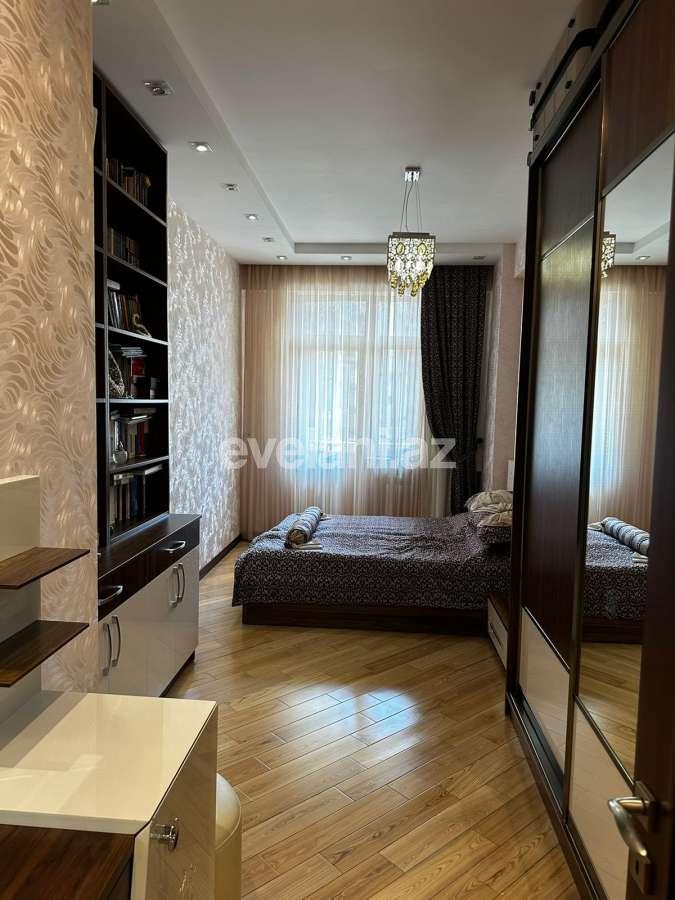 Satılır, yeni tikili, 3 otaqlı, 165 m², Bakı, Nəsimi r, 28 may m.
