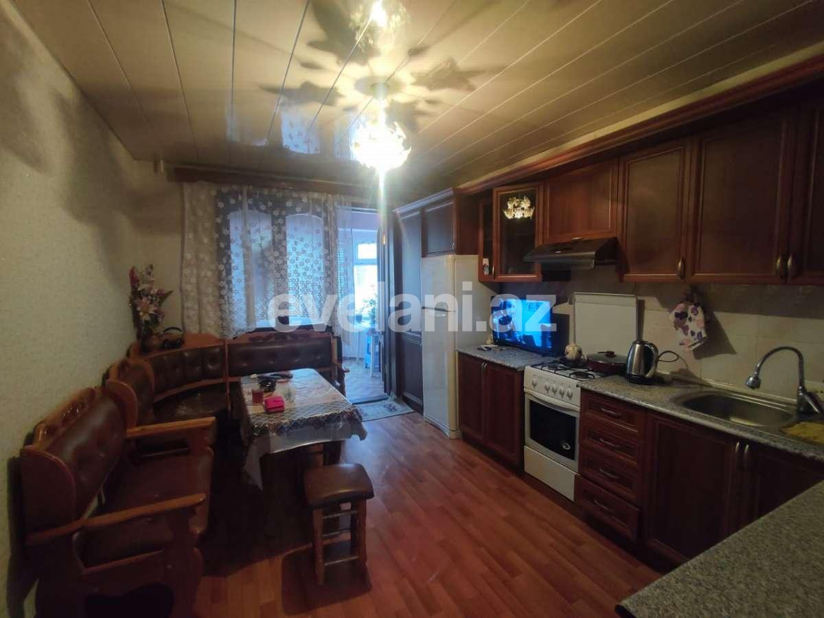 Kirayə verilir, köhnə tikili, 3 otaqlı, 80 m², Bakı, Yasamal r.