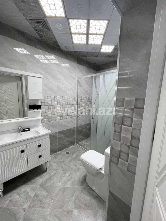 Satılır, yeni tikili, 2 otaqlı, 70 m², Bakı, Binəqədi r, 7-ci mikrorayon q.