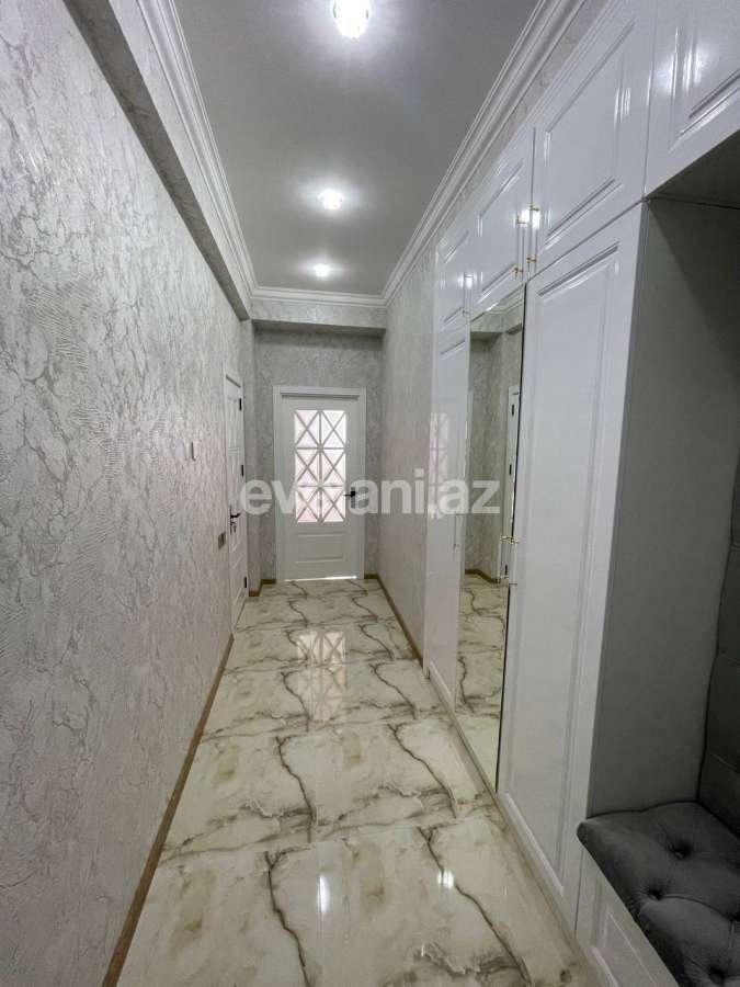 Satılır, yeni tikili, 2 otaqlı, 70 m², Bakı, Binəqədi r, 7-ci mikrorayon q.