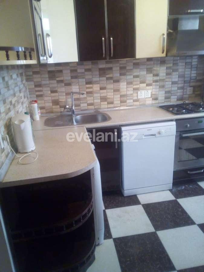 Satılır, köhnə tikili, 2 otaqlı, 60 m², Bakı, Nəsimi r, 28 may m.