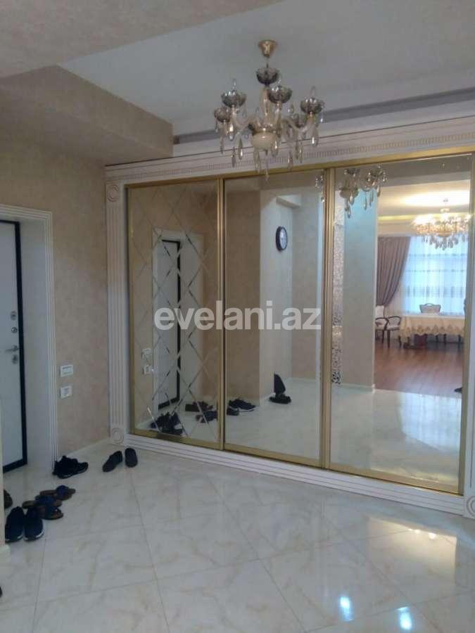 Kirayə verilir, yeni tikili, 3 otaqlı, 130 m², Bakı, Xətai r.