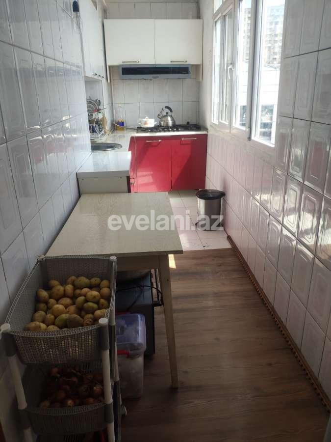 Satılır, köhnə tikili, 3 otaqlı, 51 m², Bakı, Nizami r, Neftçilər m.