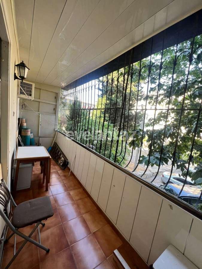 Sale, old building, 4 room, 103 m², Baku, Yasamal r, Elmlar Akademiyası m.