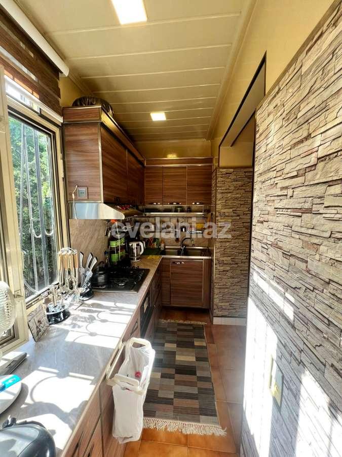 Sale, old building, 4 room, 103 m², Baku, Yasamal r, Elmlar Akademiyası m.