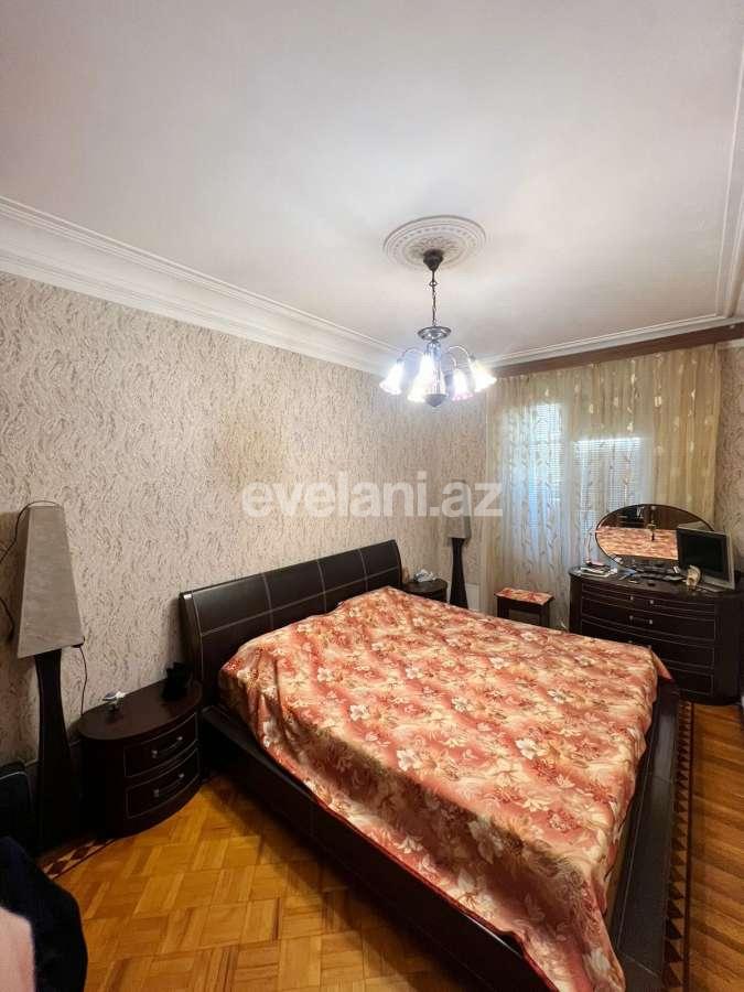Sale, old building, 4 room, 103 m², Baku, Yasamal r, Elmlar Akademiyası m.