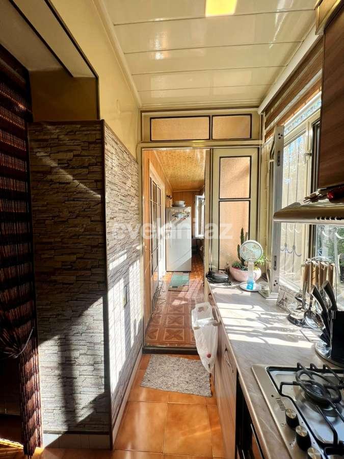 Sale, old building, 4 room, 103 m², Baku, Yasamal r, Elmlar Akademiyası m.