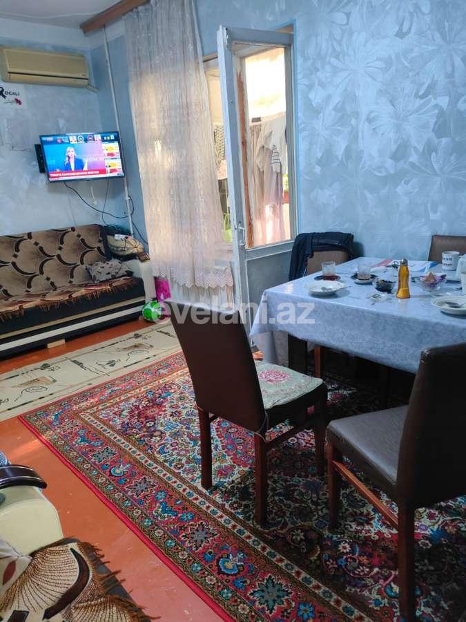 Satılır, köhnə tikili, 2 otaqlı, 40 m², Bakı, Binəqədi r, 6-cı mikrorayon q, Nəsimi m.