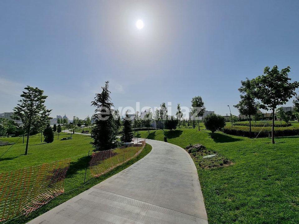 Satılır, köhnə tikili, 2 otaqlı, 60 m², Bakı, Yasamal r, Nizami m.