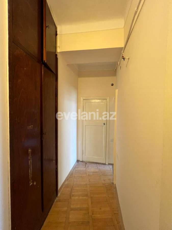 Satılır, köhnə tikili, 2 otaqlı, 60 m², Bakı, Yasamal r, Nizami m.