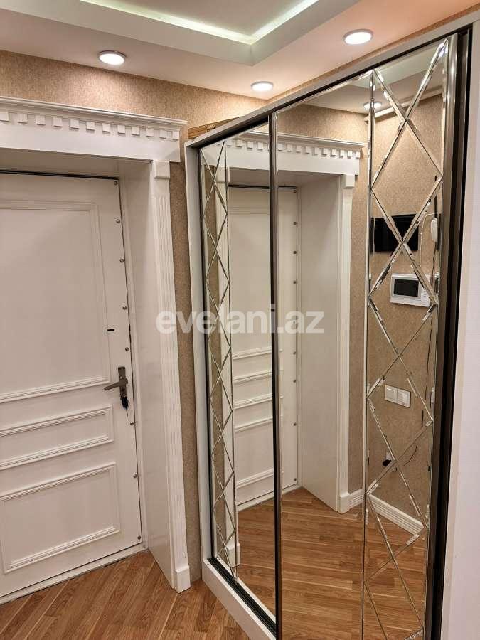 Satılır, köhnə tikili, 3 otaqlı, 87 m², Bakı, Suraxanı r.