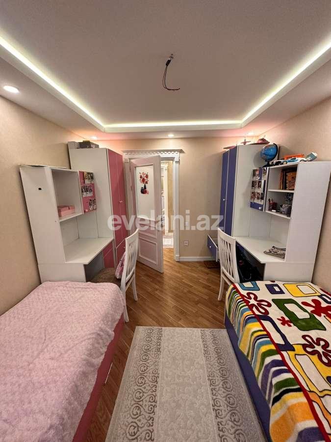 Satılır, köhnə tikili, 3 otaqlı, 87 m², Bakı, Suraxanı r.