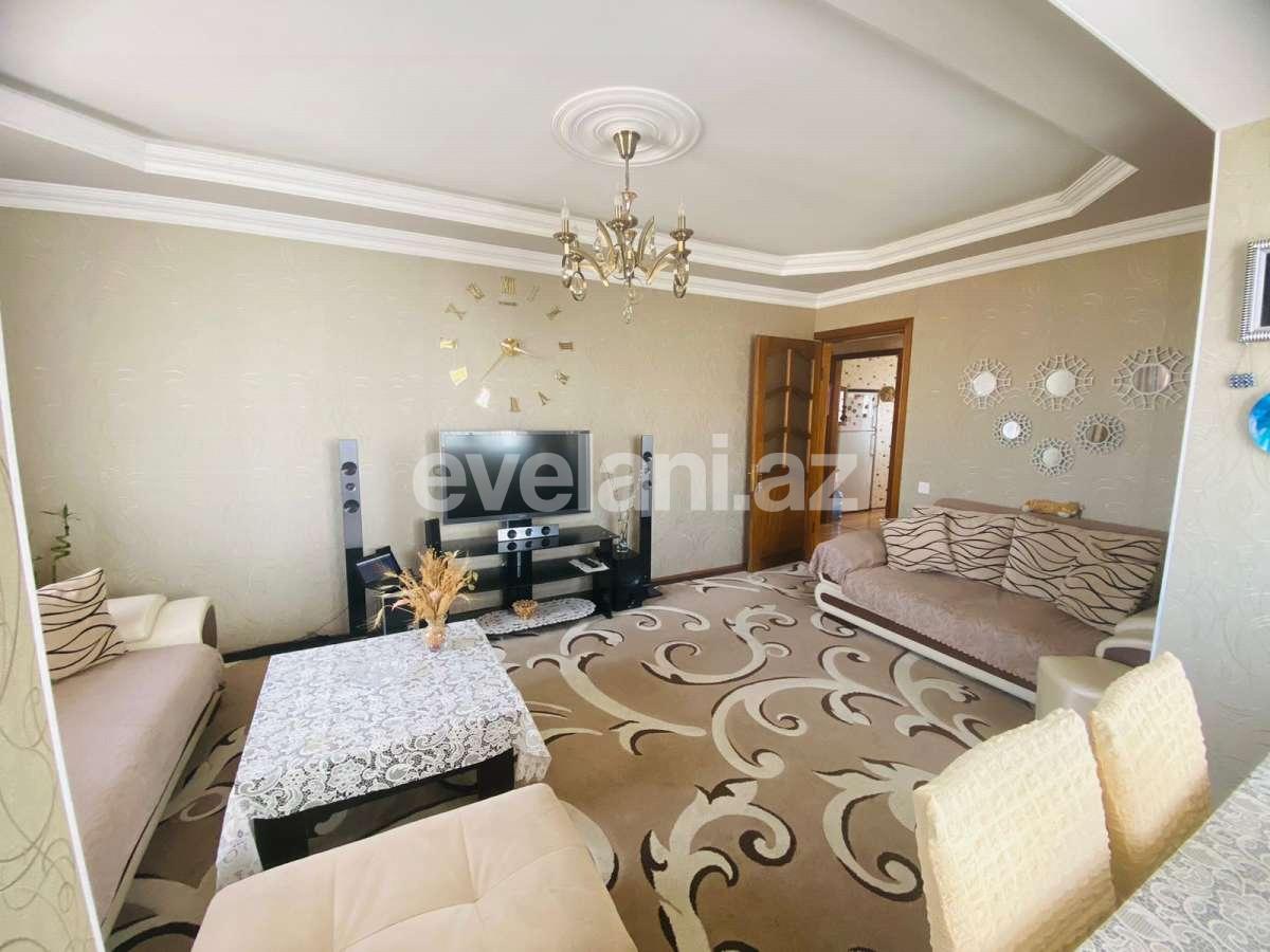 Satılır, köhnə tikili, 2 otaqlı, 65 m², Bakı, Binəqədi r, 9-cu mikrorayon q.