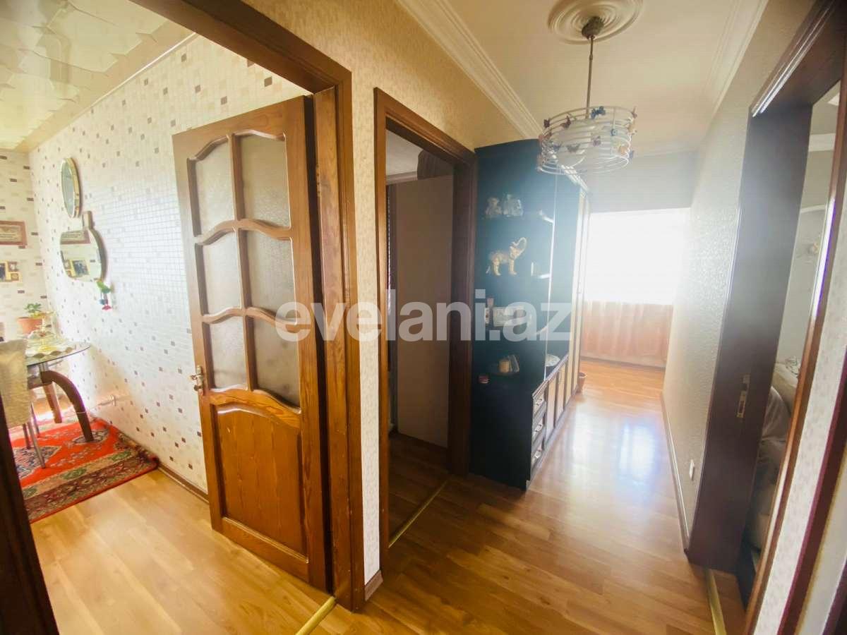 Satılır, köhnə tikili, 2 otaqlı, 65 m², Bakı, Binəqədi r, 9-cu mikrorayon q.