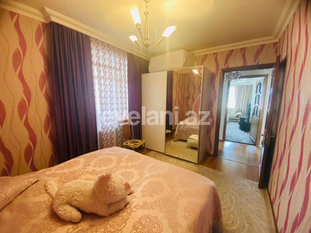 Satılır, köhnə tikili, 2 otaqlı, 65 m², Bakı, Binəqədi r, 9-cu mikrorayon q.