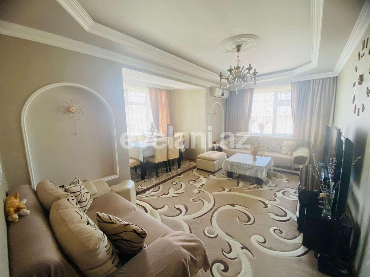 Satılır, köhnə tikili, 2 otaqlı, 65 m², Bakı, Binəqədi r, 9-cu mikrorayon q.