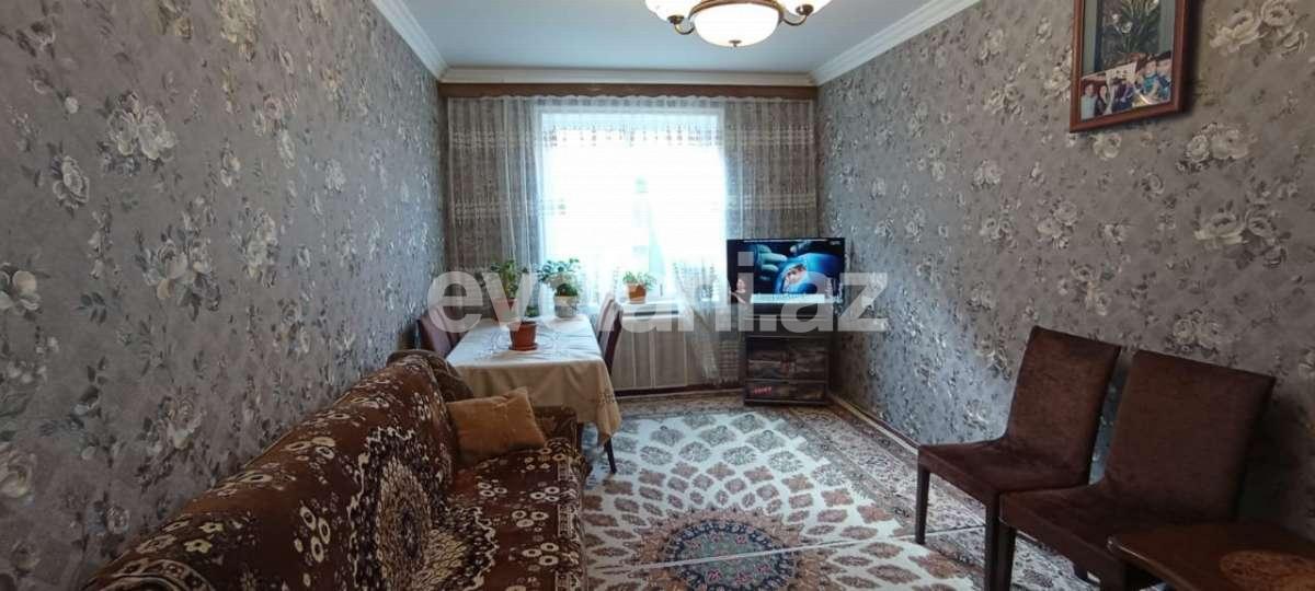Satılır, köhnə tikili, 3 otaqlı, 80 m², Bakı, Suraxanı r.