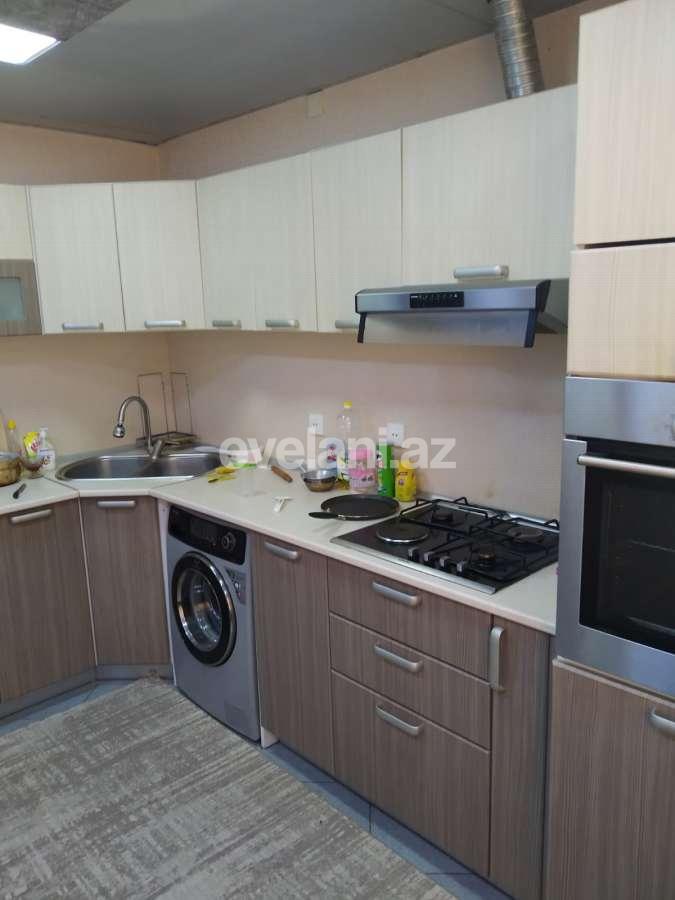 Rent, old building, 4 room, 90 m², Baku, Nasimi r, 4-th microdistrict d.