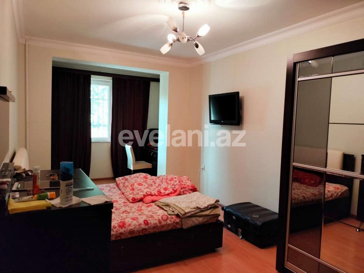 Rent, old building, 4 room, 90 m², Baku, Nasimi r, 4-th microdistrict d.
