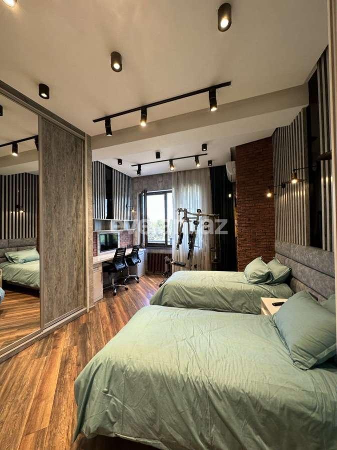 Sale, new building, 5 room, 242 m², Baku, Nasimi r, Sahil m.