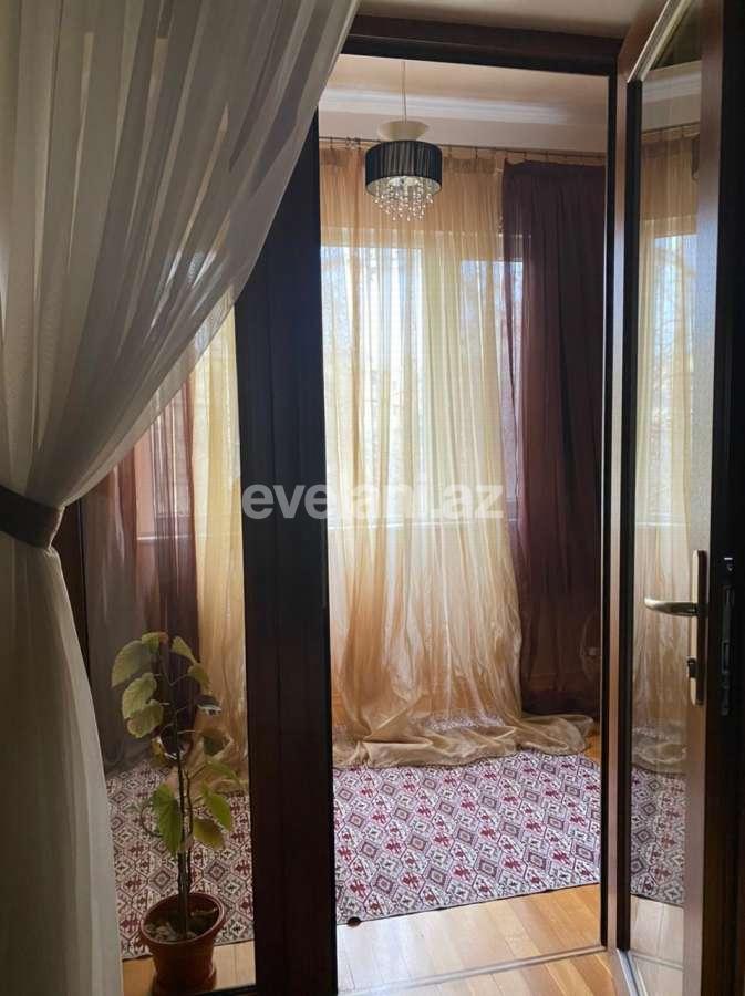 Rent, old building, 2 room, 60 m², Baku, Nasimi r, 28 may m.