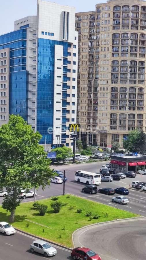 Satılır, yeni tikili, 3 otaqlı, 145 m², Bakı, Nəsimi r, 8 Noyabr m.