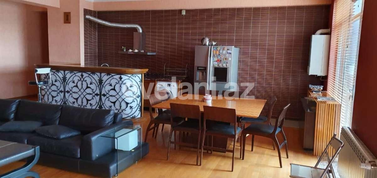 Satılır, yeni tikili, 4 otaqlı, 177.99 m², Bakı, Nərimanov r, Nəriman Nərimanov m.