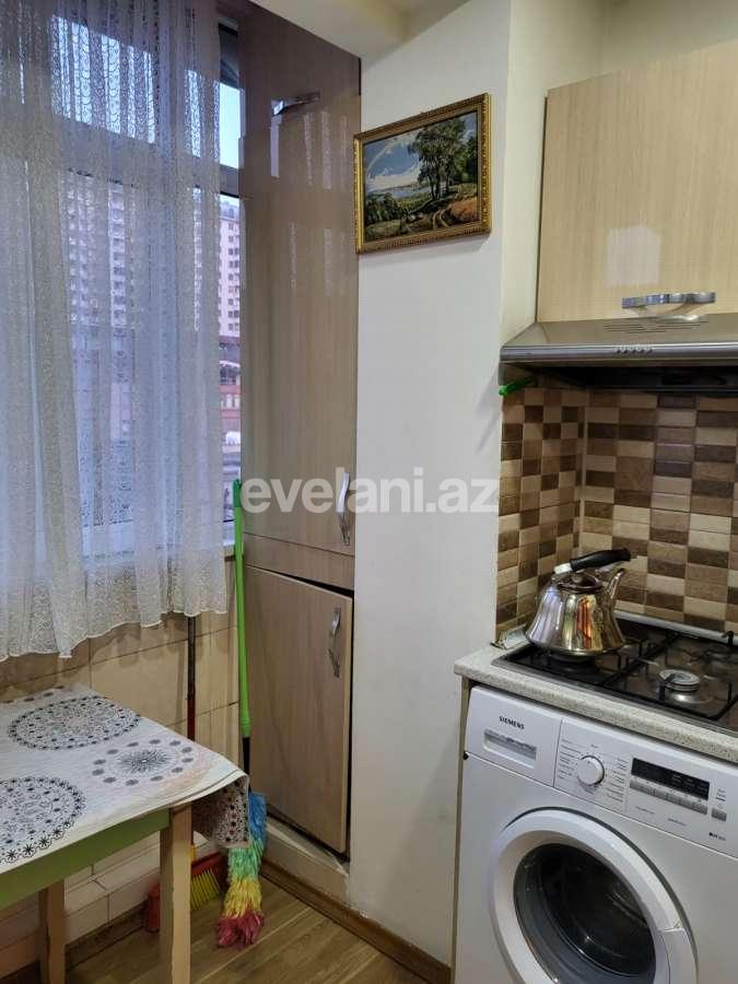 Satılır, köhnə tikili, 3 otaqlı, 70 m², Bakı, Suraxanı r.