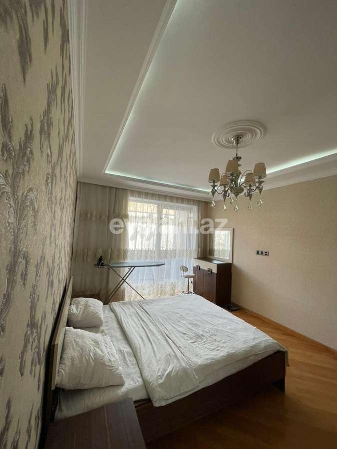 Satılır, köhnə tikili, 3 otaqlı, 85 m², Bakı, Səbail r, İçəri Şəhər m.