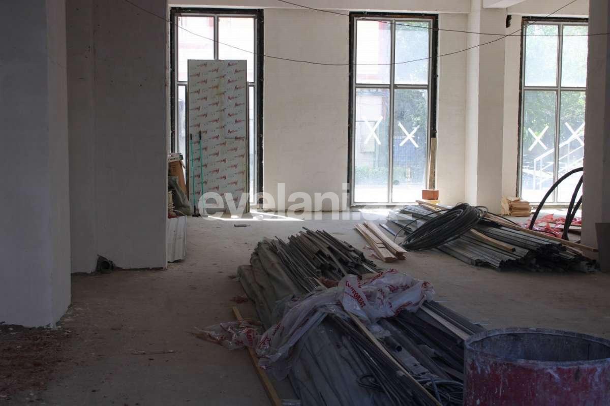 Kirayə verilir, obyekt, 67 m², Bakı, Yasamal r, Yasamal q, İnşaatçılar m.