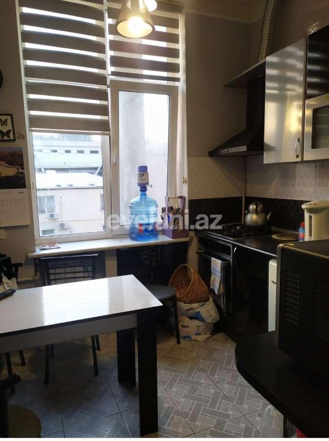 Sale, old building, 3 room, 85 m², Baku, Nasimi r, 28 may m.