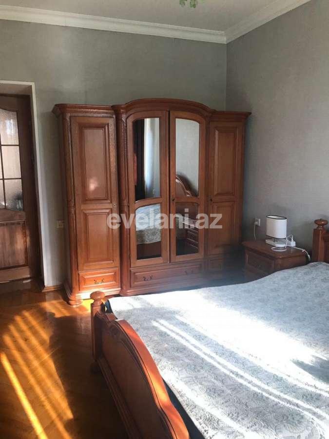 Satılır, köhnə tikili, 3 otaqlı, 90 m², Bakı, Səbail r, İçəri Şəhər m.