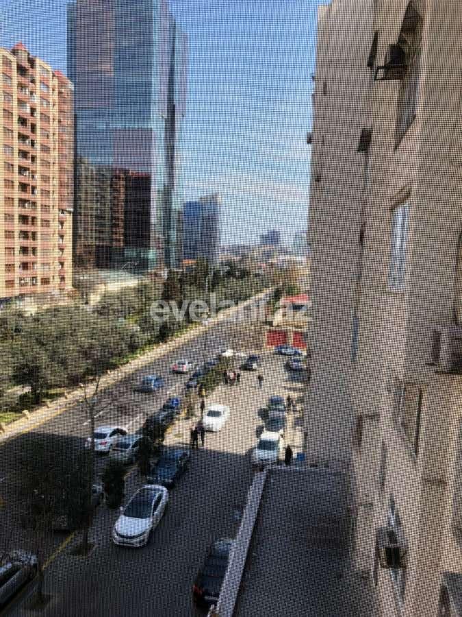 Satılır, köhnə tikili, 3 otaqlı, 110 m², Bakı, Xətai r, Şah İsmayıl Xətai m.