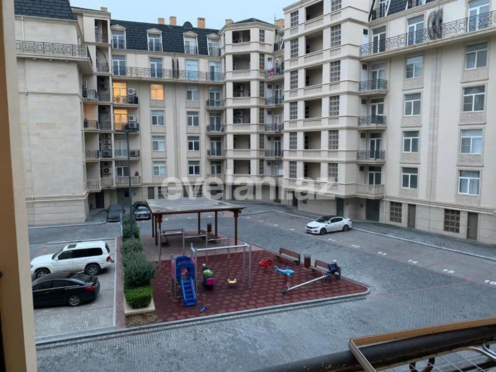 Продаётся, новостройка, 2-комнаты, 65 m², Баку, Хатаинский r, Аг шехер p, Шах Исмаил Хатаи m.