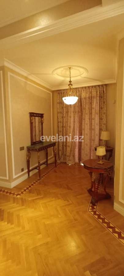 Satılır, həyət evi / bağ, 7 otaqlı, 580 m², Bakı, Nərimanov r, Gənclik m.