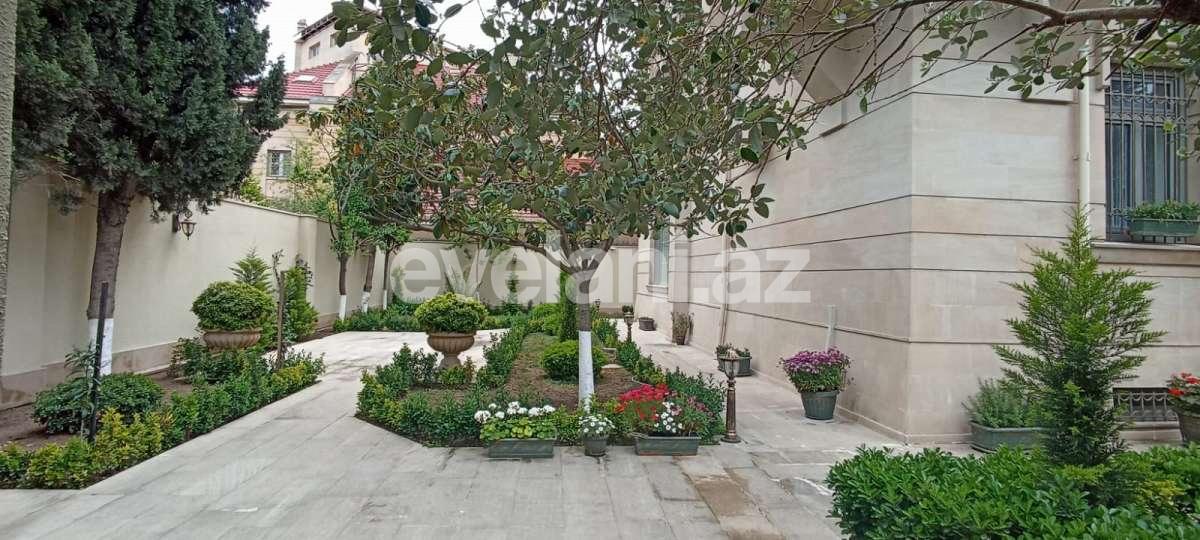 Satılır, həyət evi / bağ, 7 otaqlı, 580 m², Bakı, Nərimanov r, Gənclik m.