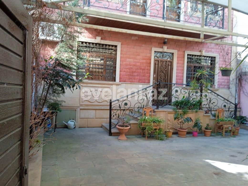 Satılır, həyət evi / bağ, 5 otaqlı, 220 m², Bakı, Binəqədi r, Biləcəri q.