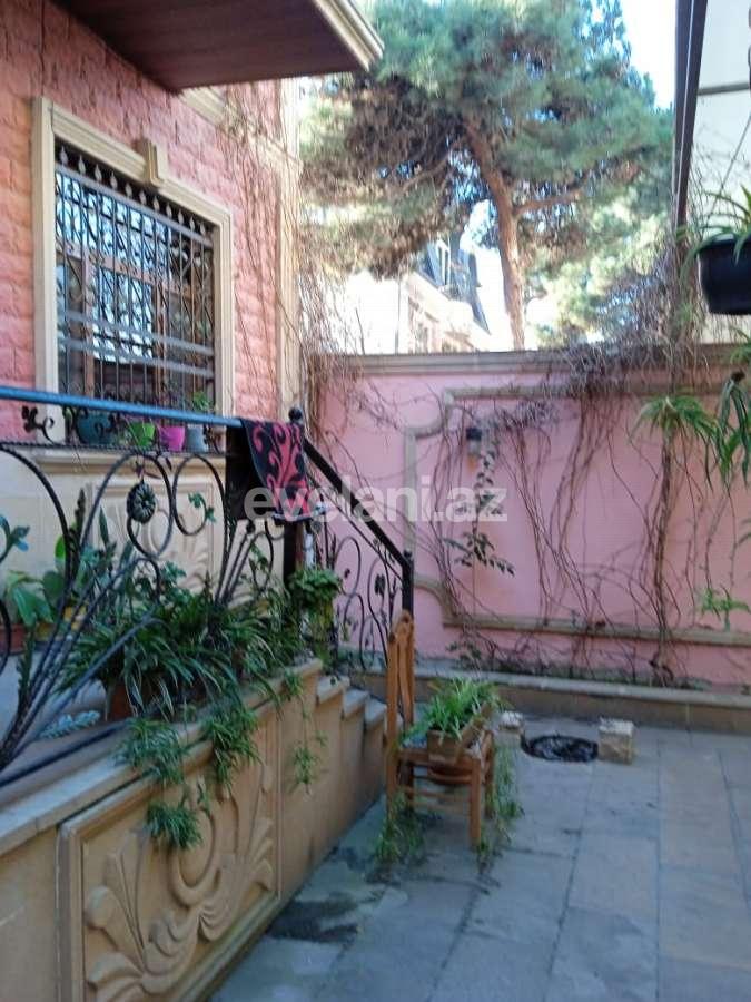 Satılır, həyət evi / bağ, 5 otaqlı, 220 m², Bakı, Binəqədi r, Biləcəri q.