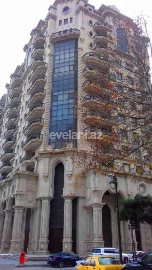Sale, new building, 4 room, 240 m², Baku, Nasimi r.