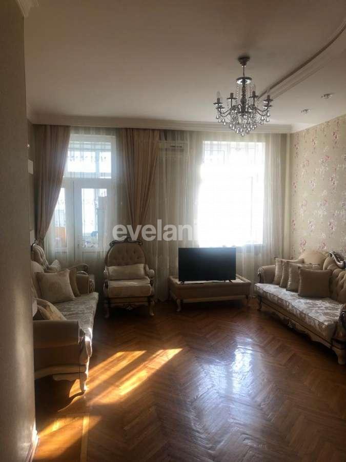 Rent, old building, 3 room, 80 m², Baku, Narimanov r, Montin d, Nariman Narimanov m.