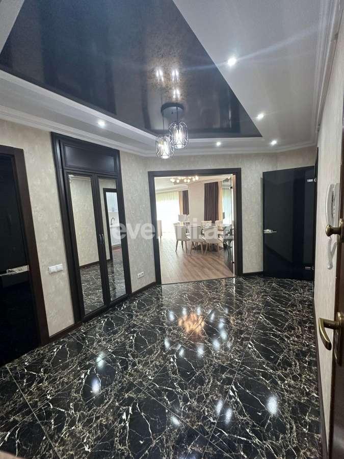 Rent, new building, 4 room, 171 m², Baku, Sabail r, 28 may m.