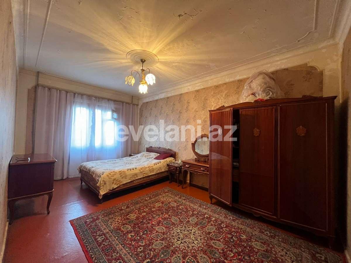 Sale, old building, 5 room, 120 m², Baku, Surakhani r, Yeni Guneshli d.