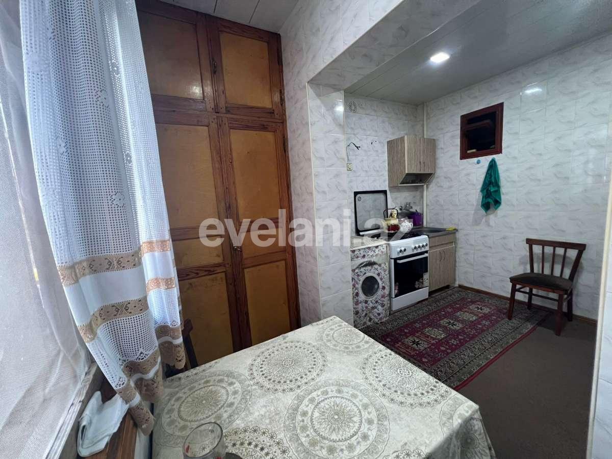 Sale, old building, 5 room, 120 m², Baku, Surakhani r, Yeni Guneshli d.