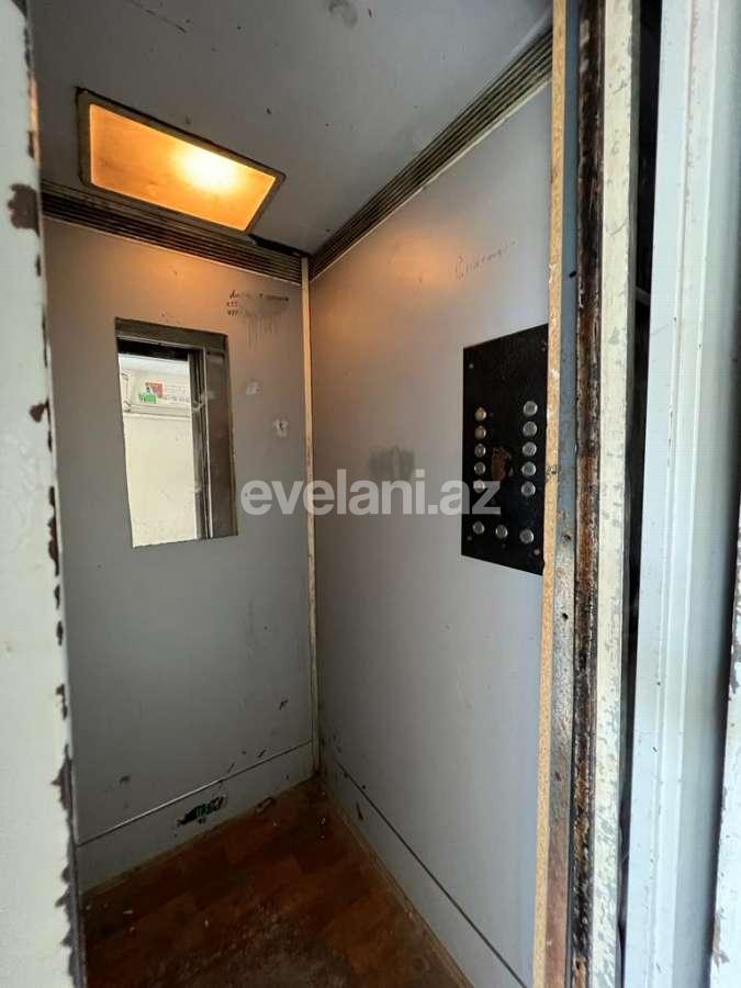 Satılır, köhnə tikili, 2 otaqlı, 65 m², Bakı, Suraxanı r, Yeni Günəşli q.