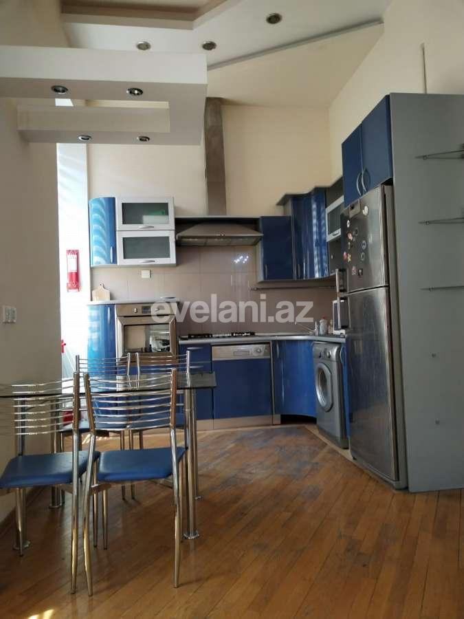 Kirayə verilir, köhnə tikili, 2 otaqlı, 106 m², Bakı, Səbail r, İçəri Şəhər m.