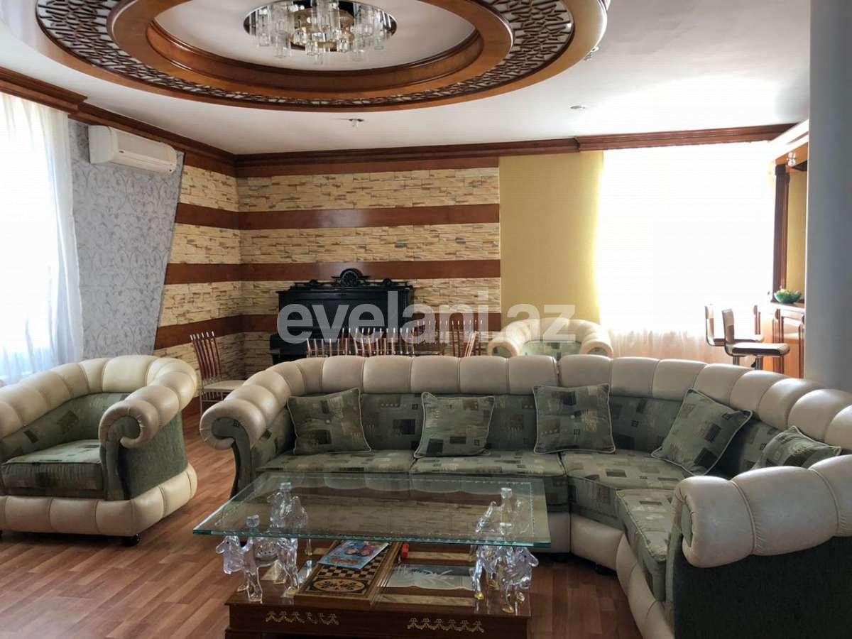 Satılır, həyət evi / bağ, 5 otaqlı, 200 m², Bakı, Abşeron r, Novxanı q.