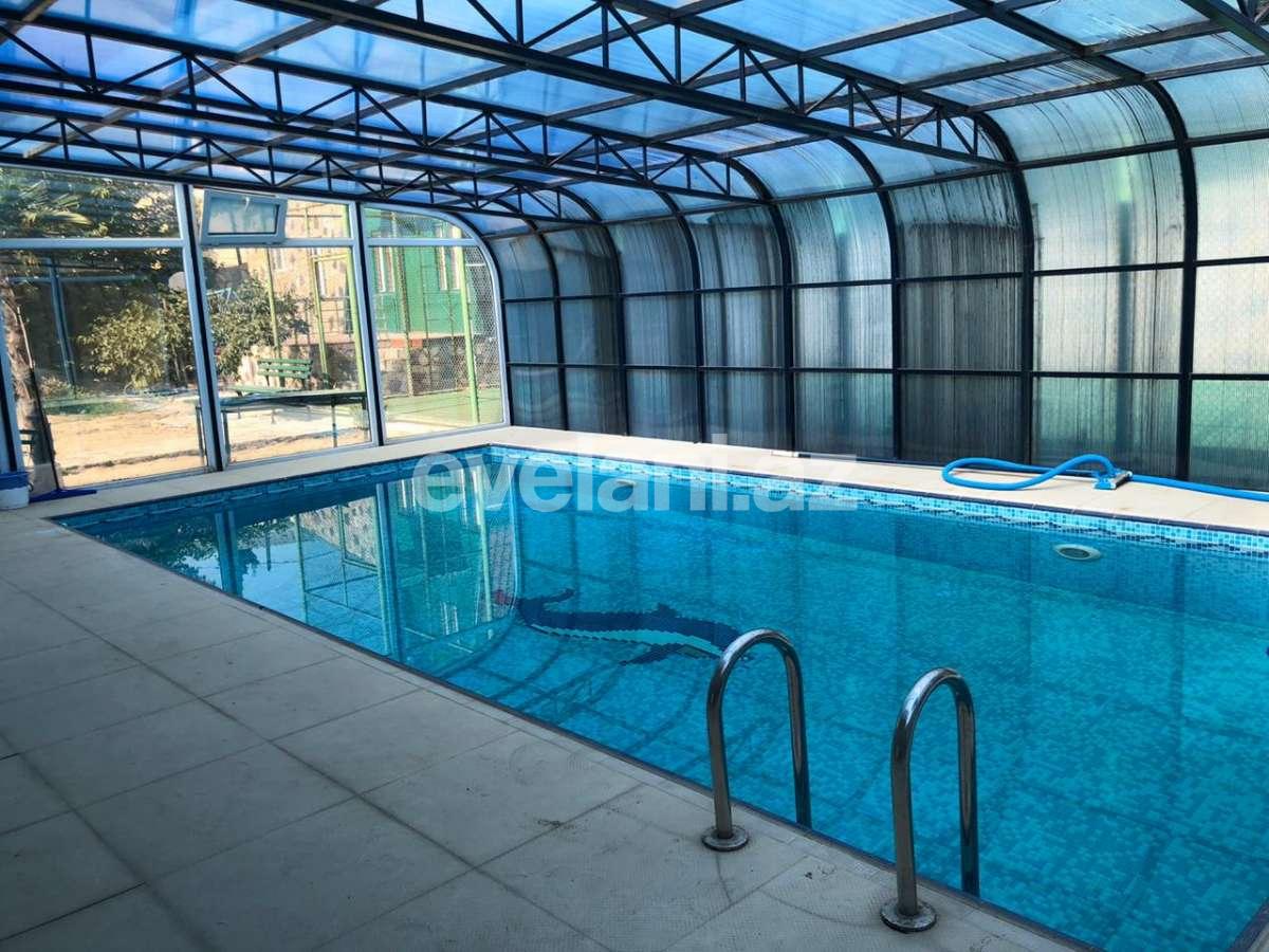 Satılır, həyət evi / bağ, 5 otaqlı, 200 m², Bakı, Abşeron r, Novxanı q.