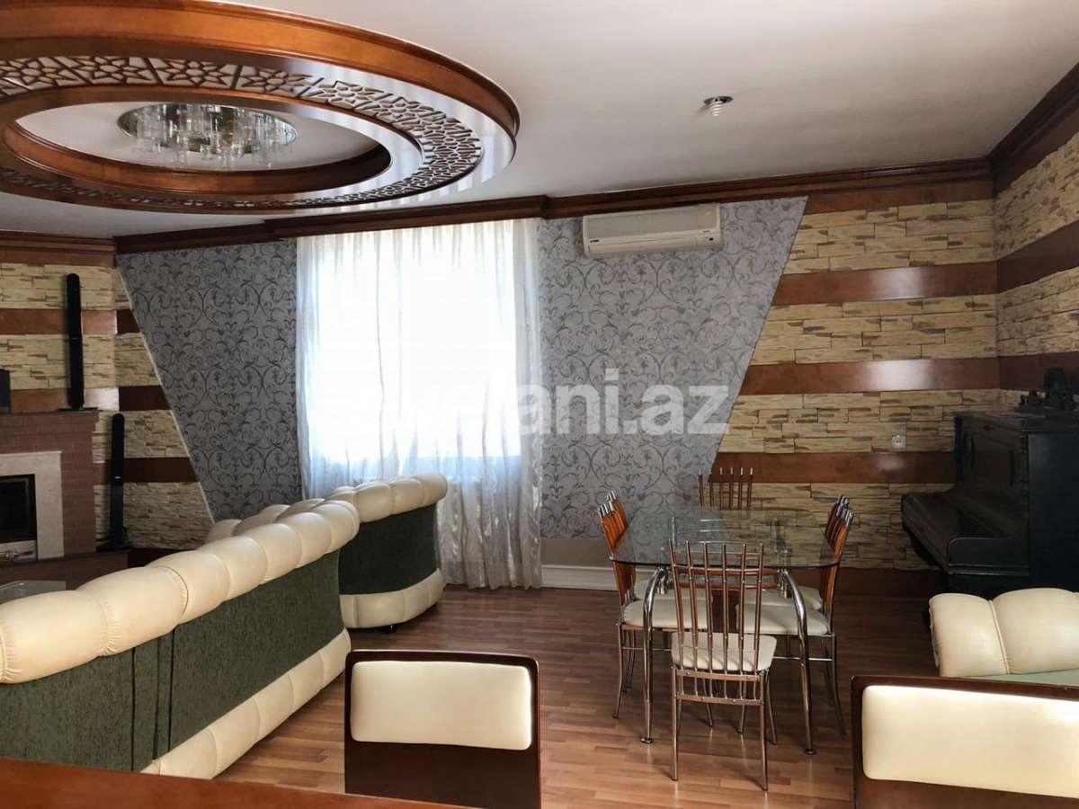 Satılır, həyət evi / bağ, 5 otaqlı, 200 m², Bakı, Abşeron r, Novxanı q.
