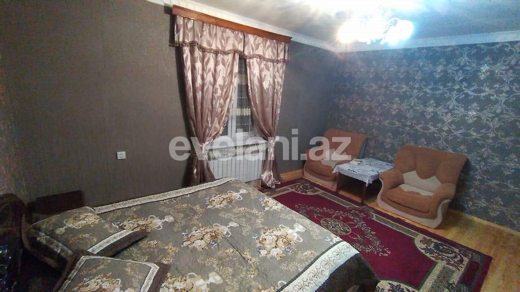 Kirayə verilir, həyət evi / bağ, 4 otaqlı, 150 m², Bakı, Abşeron r.