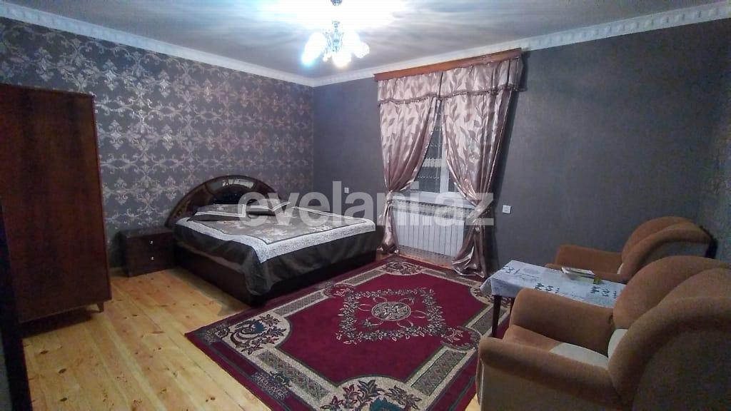 Kirayə verilir, həyət evi / bağ, 4 otaqlı, 150 m², Bakı, Abşeron r.